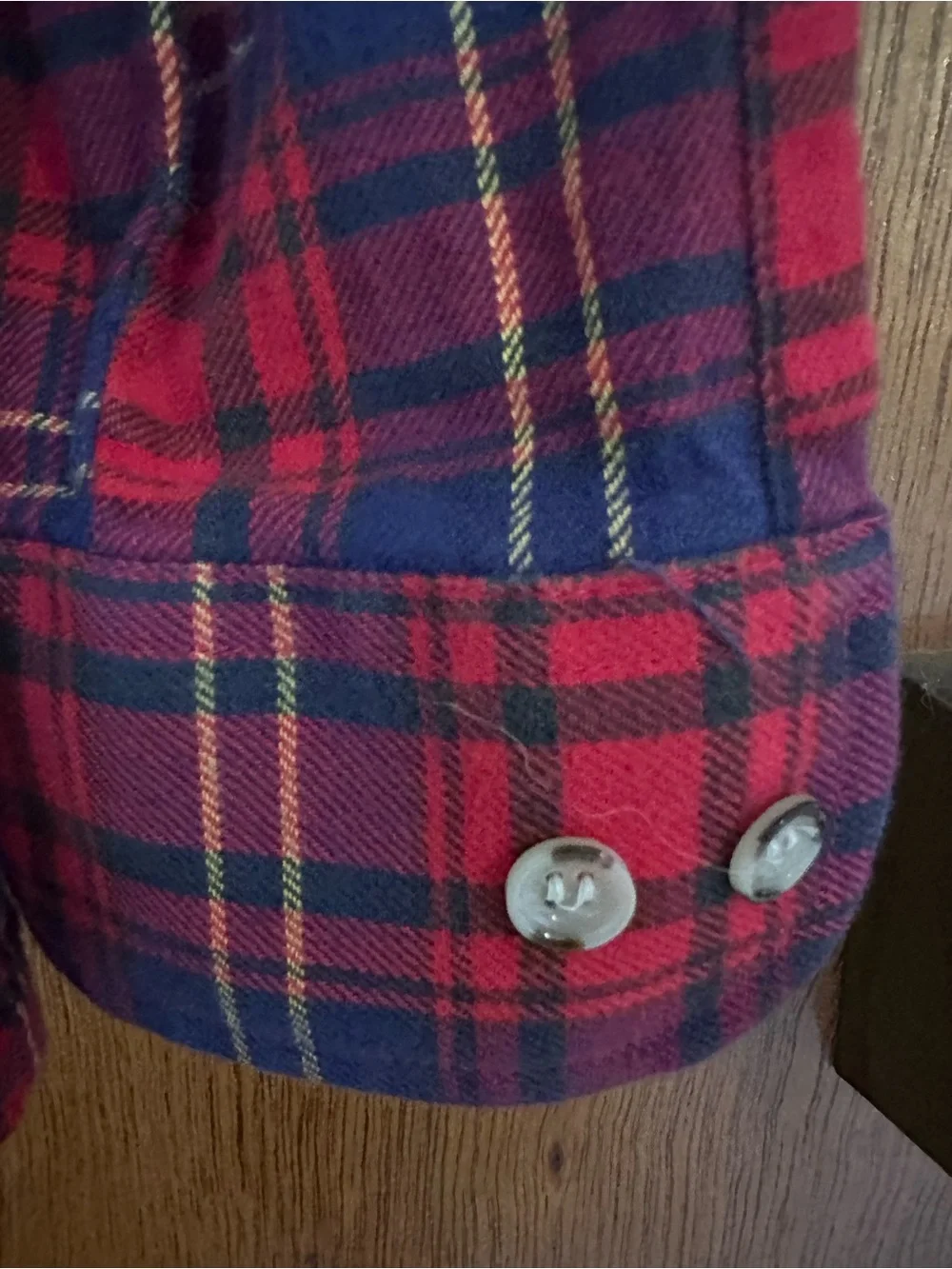 Men’s Flannel Shirt SZ S 14-14 1/2 Red & Navy Plaid Cotton Button-Down Shirt